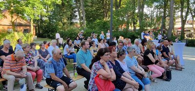 Foto des Albums: Ausstellungseröffnung  „Auf Lebensreise mit Novalis“