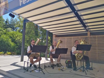 Foto des Albums: Frühschoppen mit dem Musikverein Bad Tennstedt