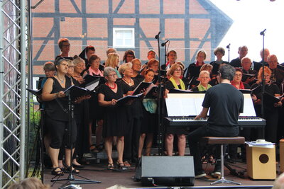 Stadthagen Bild 4  (Bild vergr&ouml;&szlig;ern)