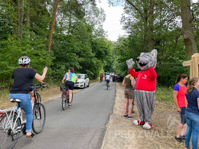 Foto des Albums: Gut 100 Teilnehmer bei der Sommertour mit dem Bürgermeister 2022