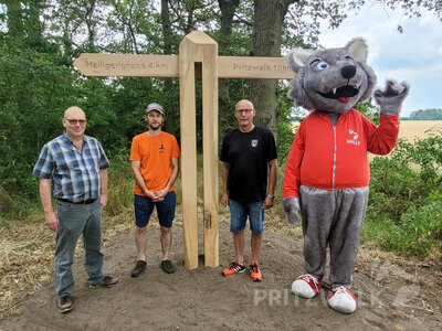 Foto des Albums: Gut 100 Teilnehmer bei der Sommertour mit dem Bürgermeister 2022