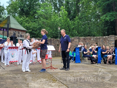 Foto des Albums: Gut 100 Teilnehmer bei der Sommertour mit dem Bürgermeister 2022