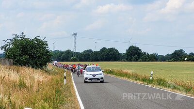 Foto des Albums: Gut 100 Teilnehmer bei der Sommertour mit dem Bürgermeister 2022