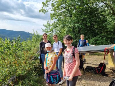 Foto des Albums: Klasse 3b Wanderung zum Biohof Bossow 