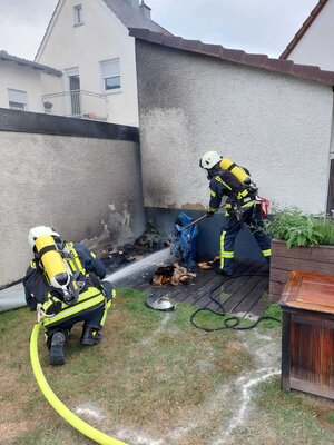 Foto des Albums: Mülltonnenbrand - Pestalozzistraße