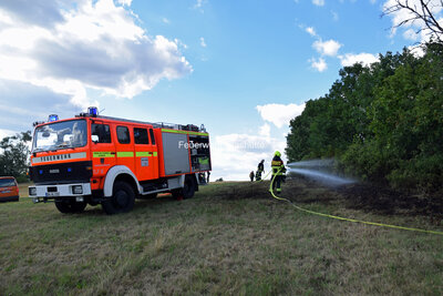 Fotoalbum Einsatz - Feldbrand