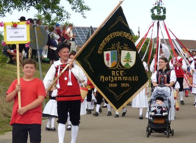 Foto des Albums: Rosenfest in Nöggeschwiel