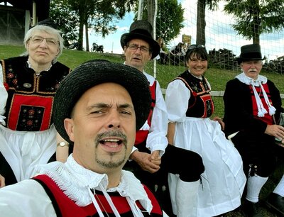 Foto des Albums: Rosenfest in Nöggeschwiel