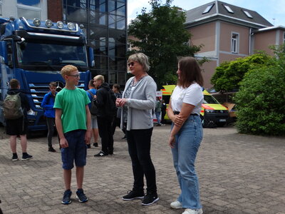 Interview mit Schulleiterin Frau Dorias-Thomas  (Bild vergr&ouml;&szlig;ern)