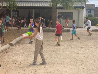 Foto des Albums: Wasserschlacht