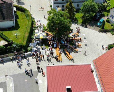 Foto des Albums: Friedensfest 
