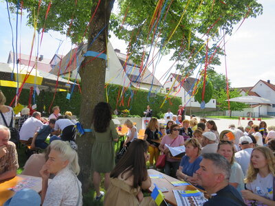 Foto des Albums: Friedensfest 