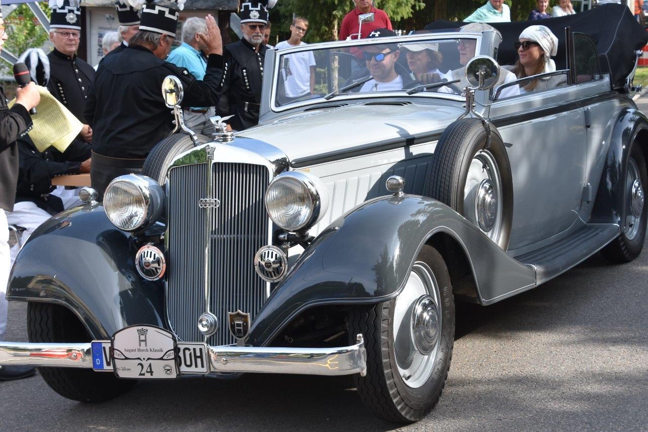 Bild: Horch BL Cabrio Bj 1935