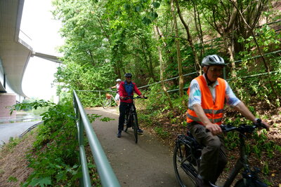 Weserbr&uuml;cke Nordumgehung Bodenwerder  (Bild vergr&ouml;&szlig;ern)