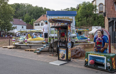 2022-06-16-0312 Mandeler Kerb - Freitags Abend - Pre&szlig;luftflieger  (Bild vergr&ouml;&szlig;ern)