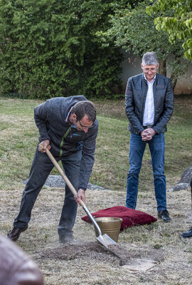 2022-06-20-0474 Mandeler Kerb - Montag - die Kerb wird begraben  (Bild vergr&ouml;&szlig;ern)