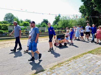 Foto des Albums: 750-Jahr-Feier Tessenow