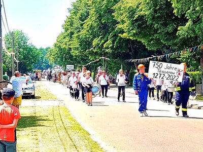 Foto des Albums: 750-Jahr-Feier Tessenow