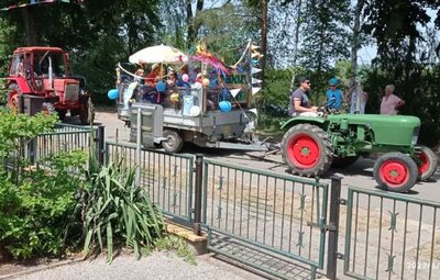 Foto des Albums: 750-Jahr-Feier Tessenow