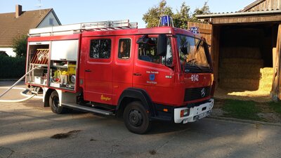 Feuerwehrauto  (Bild vergr&ouml;&szlig;ern)