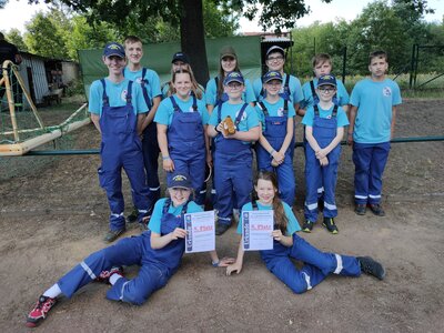Gruppenbild  (Bild vergr&ouml;&szlig;ern)