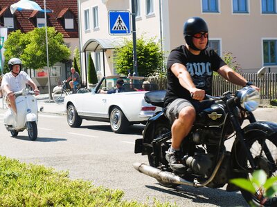 Foto des Albums: Oldtimertreffen Ernsgaden 2022  (Fotoalbum 1)