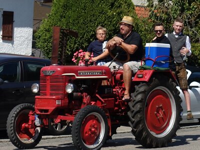 Foto des Albums: Oldtimertreffen Ernsgaden 2022  (Fotoalbum 1)