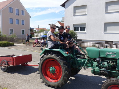 Foto des Albums: Oldtimertreffen Ernsgaden 2022  (Fotoalbum 1)