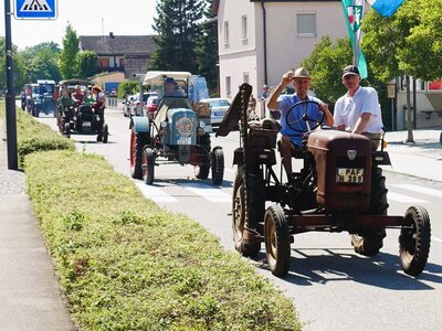 Foto des Albums: Oldtimertreffen Ernsgaden 2022  (Fotoalbum 1)