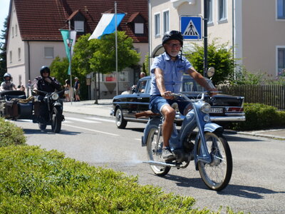 Foto des Albums: Oldtimertreffen Ernsgaden 2022  (Fotoalbum 1)