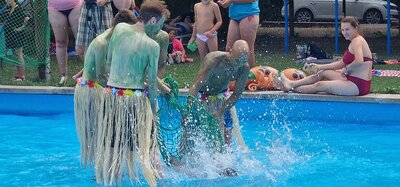 Foto des Albums: Kinder-und Neptunfest im Schwimmbad Kirchheilingen