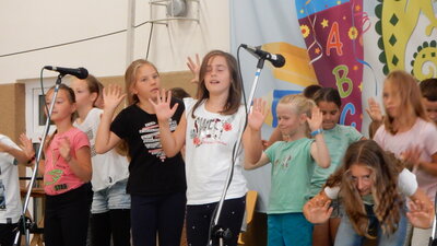 Foto des Albums: Proben des Programmes für die Schuleingangsfeier