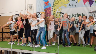 Foto des Albums: Proben des Programmes für die Schuleingangsfeier