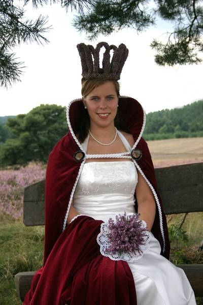 Bild: Heidekönigin 2006 Adriane Dahlke (Abendroth)