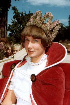 Bild: Heidekönigin 1975 Regina Hamann (Brüggemann)