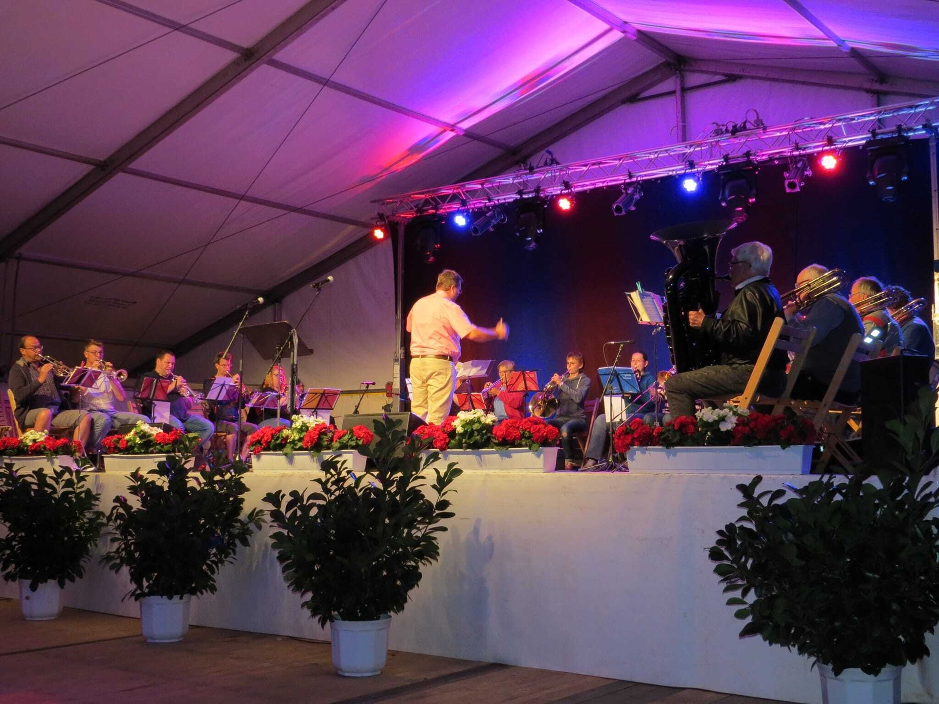 Bild: Foto: MIKE