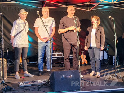 Foto des Albums: Pritzwalker Herbstleuchten 2022 begeisterte
