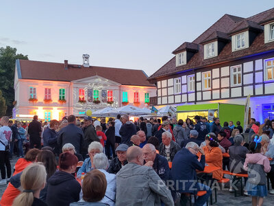 Foto des Albums: Pritzwalker Herbstleuchten 2022 begeisterte