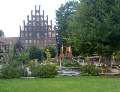 Bild: 24 Staffelgiebel desZisterzienserinnekloster