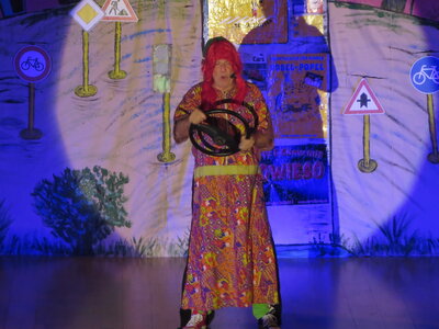 Foto des Albums: Musiktheater für Kinder NOBEL-POPEL  