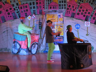 Foto des Albums: Musiktheater für Kinder NOBEL-POPEL  