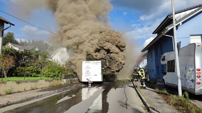 Foto des Albums: Brand 2 - LKW brennt
