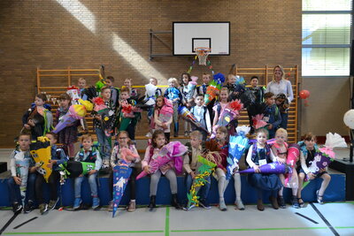 Foto des Albums: Einschulungsfeier Klasse 1