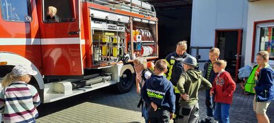 Foto des Albums: Besuch bei der Feuerwehr Klasse 3