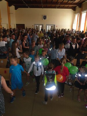 Foto des Albums: Schuleinführungsfeier im Kulturhaus Hörselgau am 13.08.2018