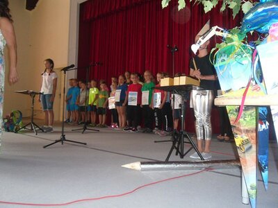 Foto des Albums: Schuleinführungsfeier im Kulturhaus Hörselgau am 13.08.2018