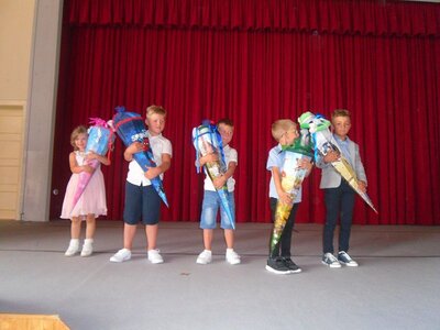 Foto des Albums: Schuleinführungsfeier im Kulturhaus Hörselgau am 13.08.2018