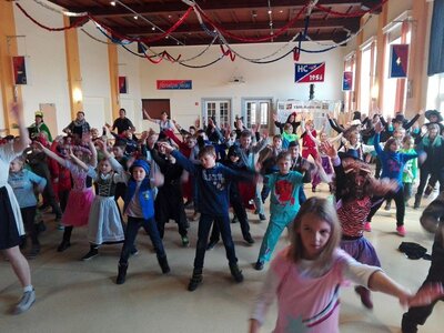 Foto des Albums: HÖRSELSCHULE HELAU!