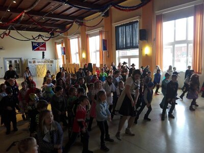 Foto des Albums: HÖRSELSCHULE HELAU!