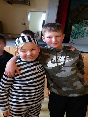 Foto des Albums: HÖRSELSCHULE HELAU!